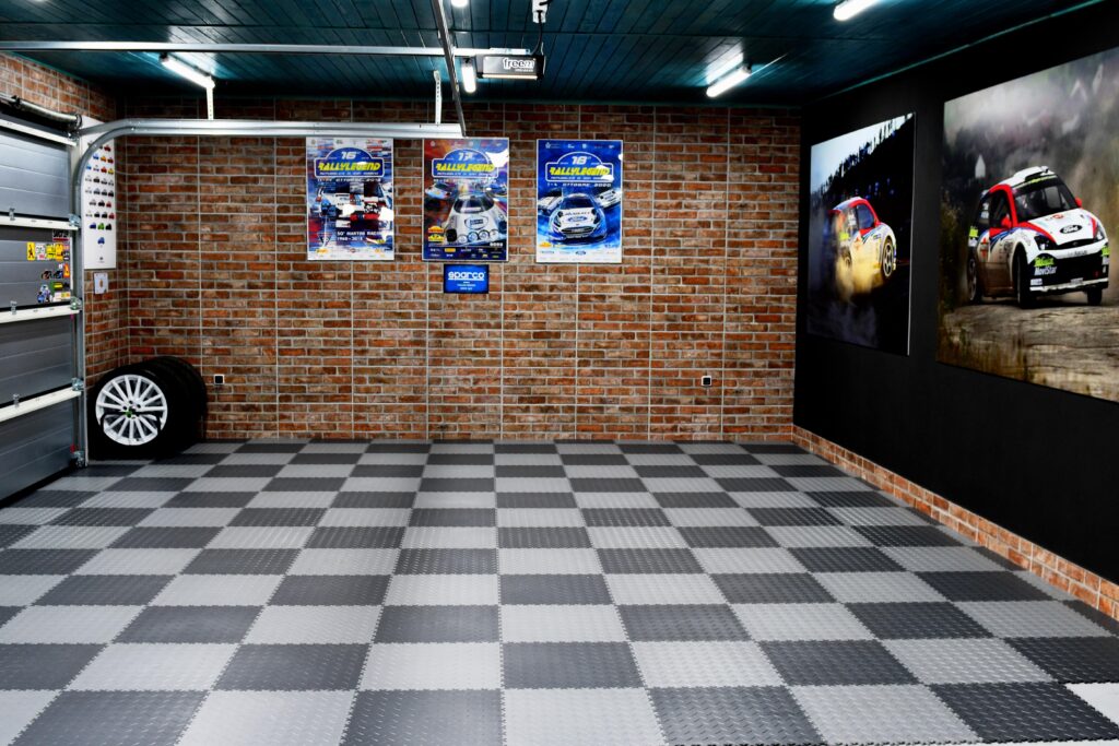 Garage, Slovacchi