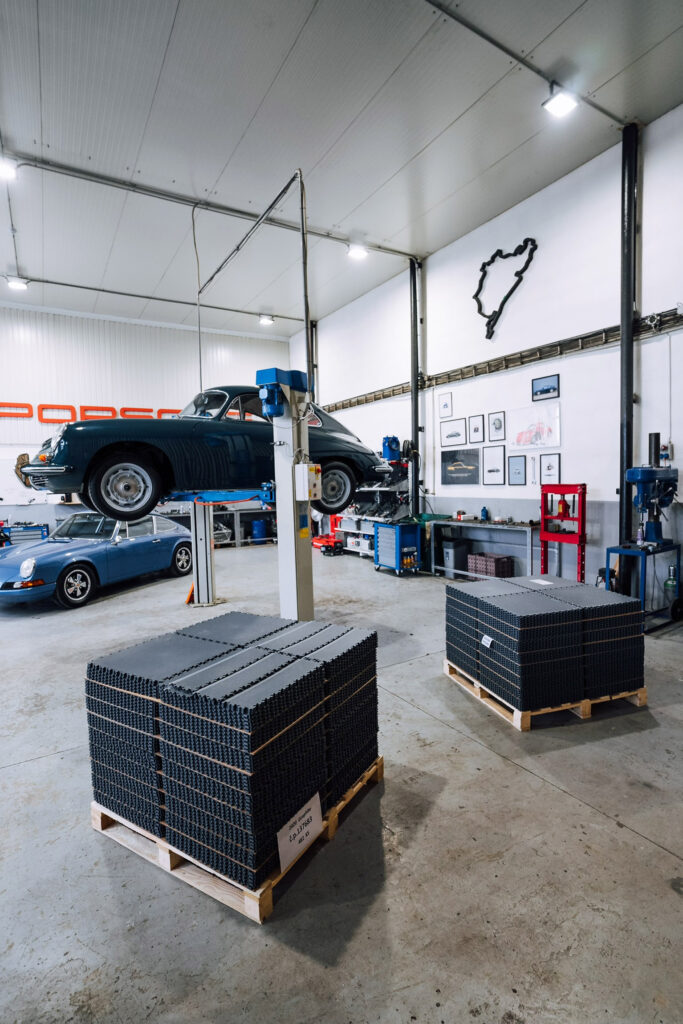 Autorimessa e officina di restauro Porsche, Slovacchia